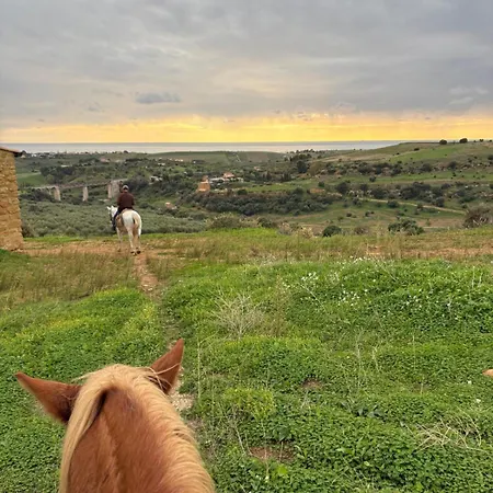 Corte Atenea Experience & Агридженто